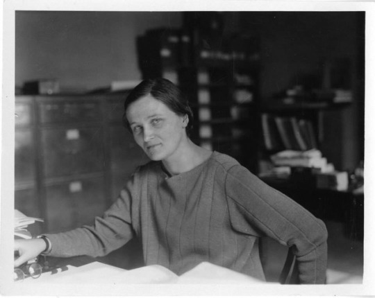 anotherbondiblonde:  “Since her death in 1979, the woman who discovered what the universe is made of has not so much as received a memorial plaque. Her newspaper obituaries do not mention her greatest discovery. […] Every high school student knows