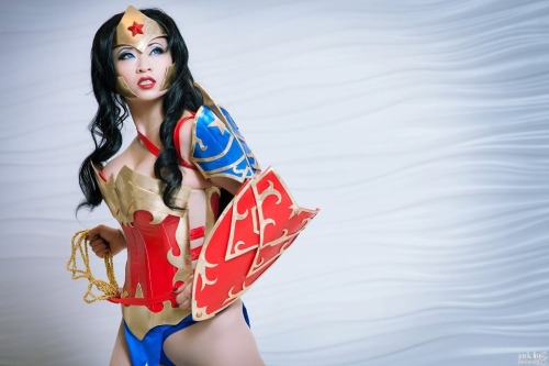 stellachuuuuu:  I want to say happy belated birthday and thank you to the amazing Yaya Han! All of h