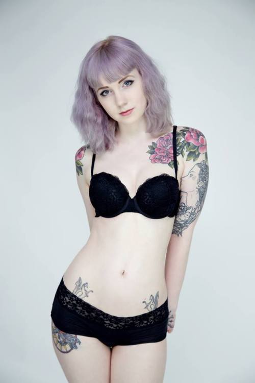 tattoo-babes:  http://spiralofourdivinity.tumblr.com/