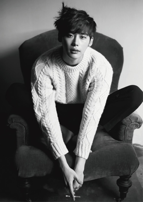 kpophqpictures-blog: [HQ] Lee Jong Suk for CéCi Korea 1414x2000