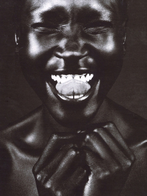 roguetraders:  Filed under Alek ) Wek by enricomucho via vfiles