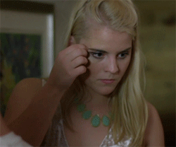 soft-boyfriends:  when people just  make you 