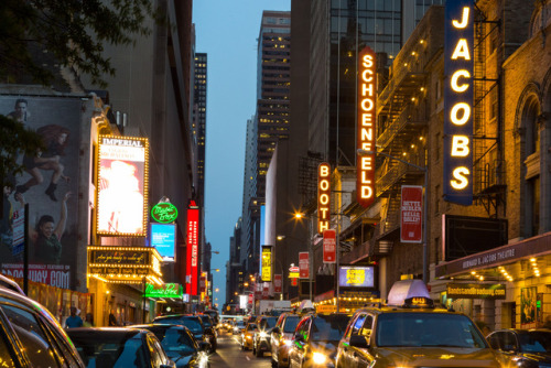 Broadway is the bright beating heart of the NYC’s performing arts scene. No visit to New York is com