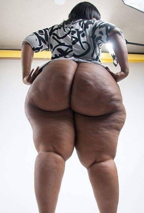 fatblackass: fatjuicyassesplus: MonsterHad to reblog