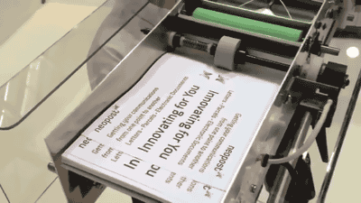 cineraria:  How to fold and fly super simple origami paper planes in less than 2 sec ? - YouTube 