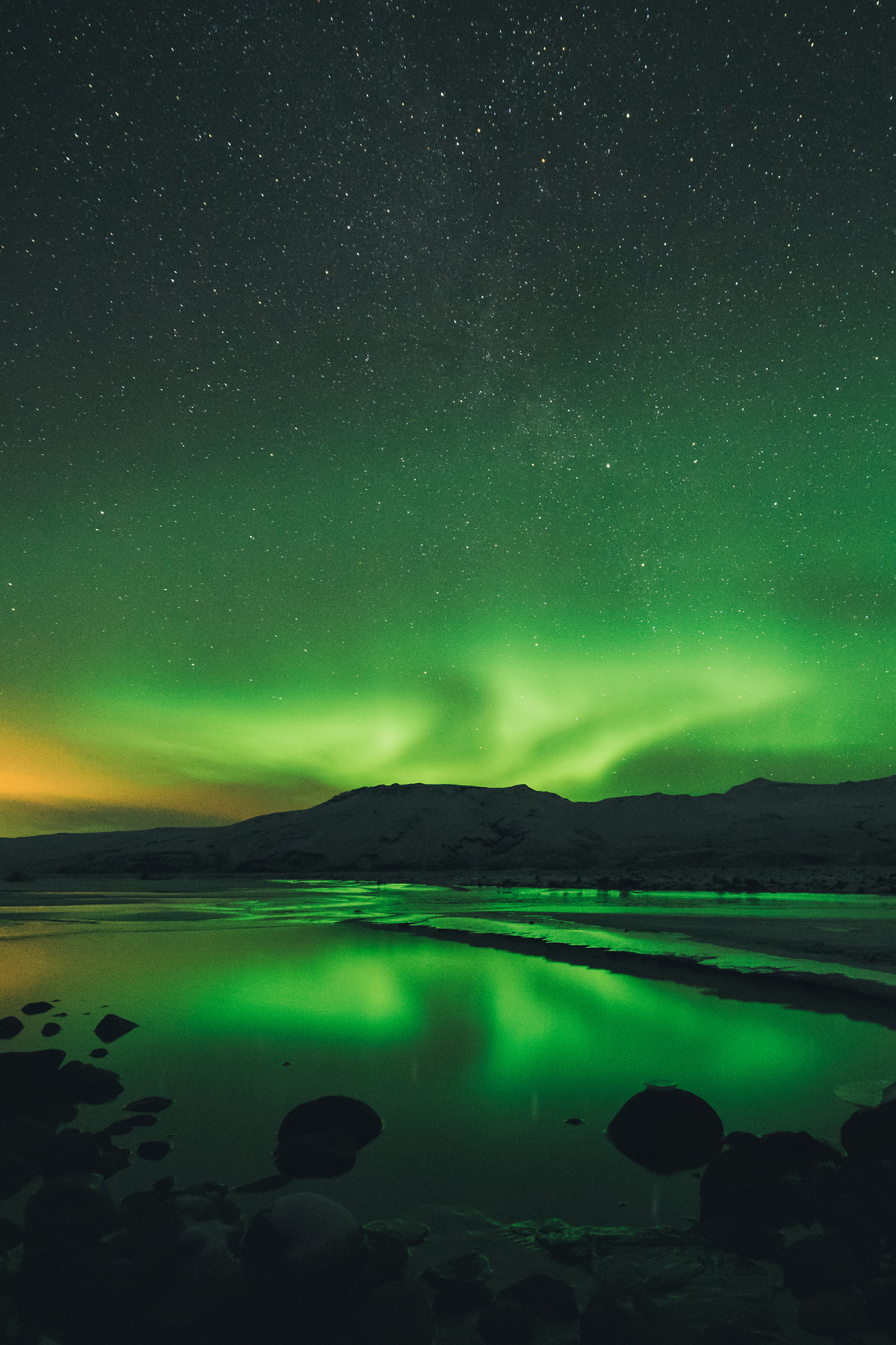 sweet-little-minx:  lvndscpe:  Thórsmörk, Iceland | by Jonatan Pie  ♥️♥️♥️