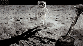 dailydot:  Celebrate the 44th anniversary of the moon landing with this GIF: http://bit.ly/113Xp9y (GIF by orbojunglist) 