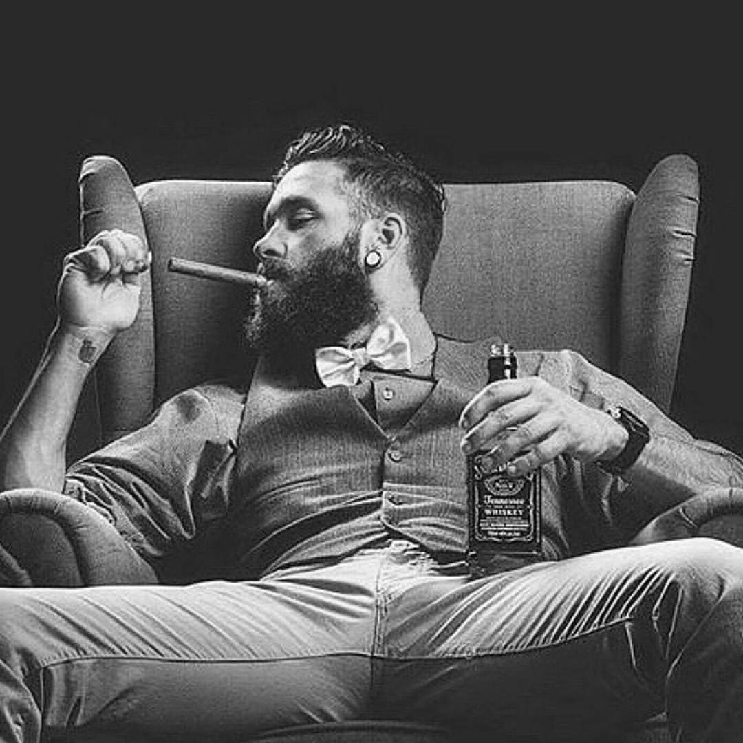 beardsinblackandwhite:  #beards #beardgang #beards #beardeddragon #bearded #beardlife