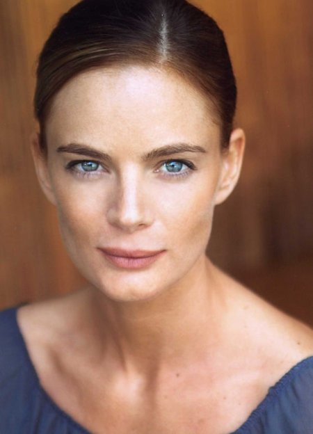 Porn Maszületettbárány: Gabrielle Anwar (1970) photos