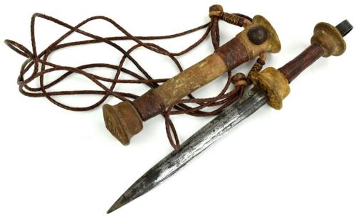 peashooter85:  Shona dagger, Zimbabwe, 19th century or early 20th centuryfrom Sofe Design Auctions