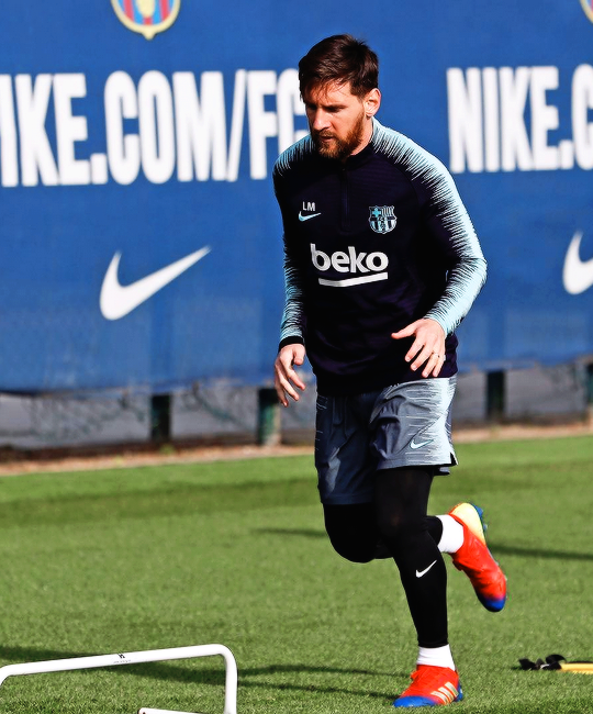 teammessi:   Lionel Messi | Training Session