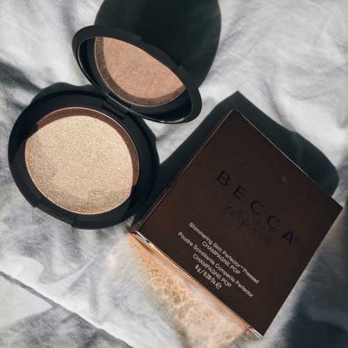 iamiam-iam:  glow teaaaaam ✨ 