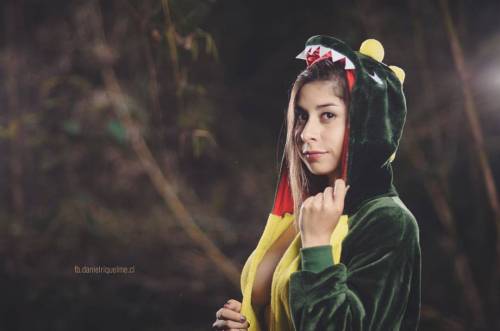 RAWR!!#Temuco #book #nature #girl #beautiful #boudoir #portrait #sexy #outdoors #chilena #bella #i