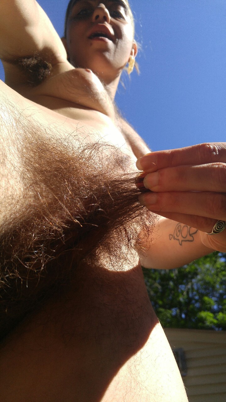 phoenixfloe:  Touching big bushes in my backyard ;)  I have lottts of porn videos