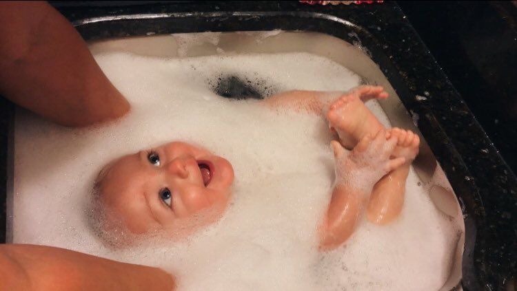 takemesomewheresouth:  😩❤️  Dawwww 😍