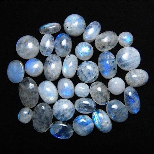 the-witch-of-alberta:  barnvs:  barnvs:  if you want to buy moonstone jewelry like…please