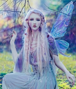 wiccamoonlight:Fae by agnieszka_lorek