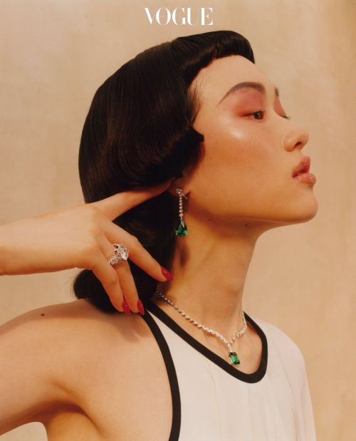 Chloe Oh, photographed by Pak Bae and styled by Eunyoung Sohn for Vogue Korea May 2022