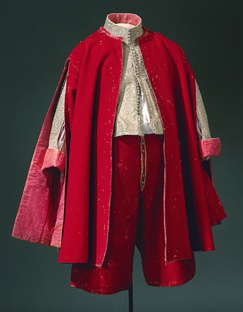 fashionsfromhistory: Ensemble Owned by Charles X Gustav of Sweden 1647 Royal Armory Via EMuseumPlus