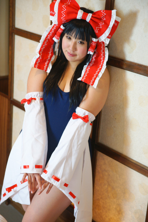 Touhou Project - Reimu Hakurei (Yurika) 14HELP US GROW Like,Comment & Share.CosplayJapaneseGirls1.5 - www.facebook.com/CosplayJapaneseGirls1.5CosplayJapaneseGirls2 - www.facebook.com/CosplayJapaneseGirl2tumblr - http://cosplayjapanesegirlsblog.tumblr.