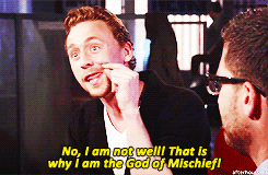 twh-fangirl16:  diddleswithhiddles:  Seeing him genuinely crack-up like that is so