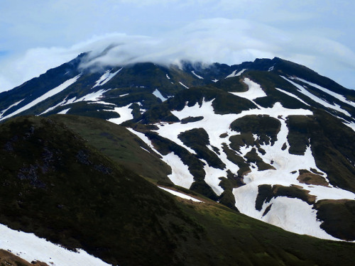 msp-j: Stormy summit, Chokai volcano