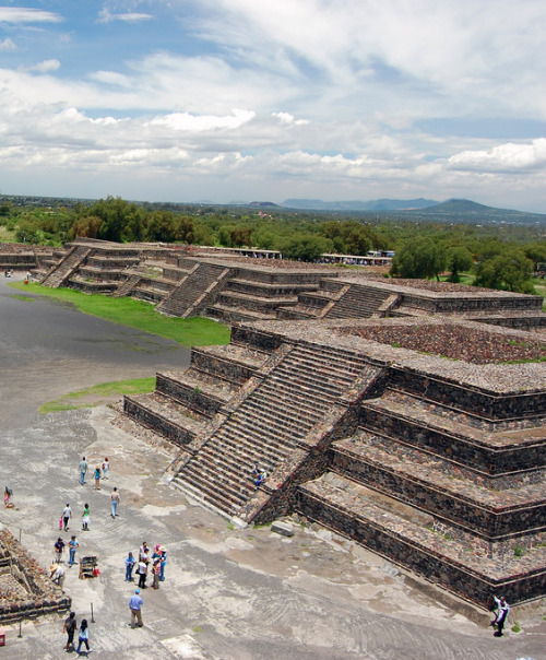 Looking out to the Pyramid of the Sun and Avenue of the Dead, atop the Pyramid of the