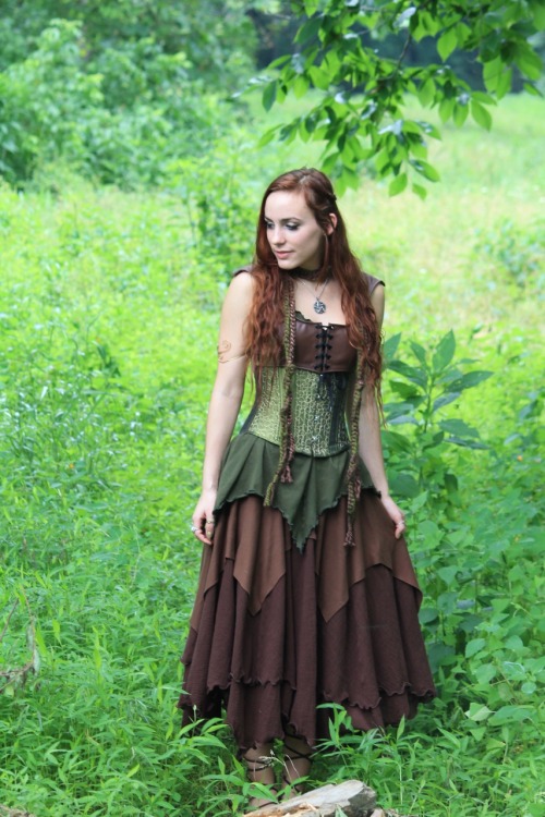 elfofthewoodlandrealm: Outfit of the day for today’s adventures with earthenspirit and elvenre