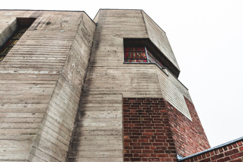 Brick’n’Brut - Christi Auferstehung, Cologne, 1970, Gottfried Böhm