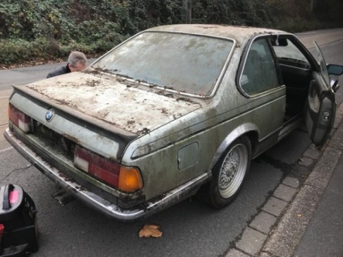 1985 BMW M635 CSi. Sinister Sunday, part XXXVIII: Dawn of the Dead. A friend found this remnant som