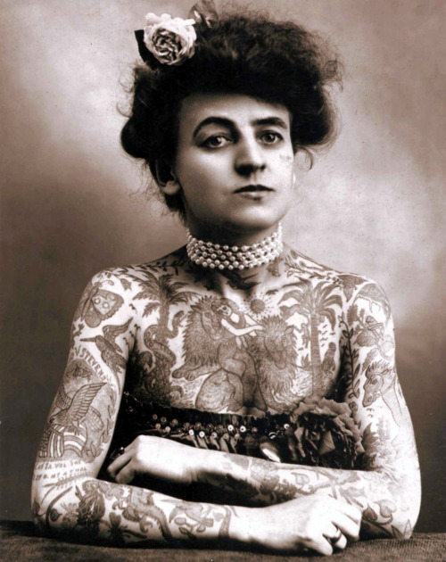 Maud Wagner, the first well know female tattooist porn pictures