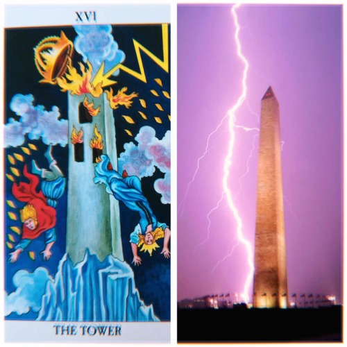 ofcloudsandstars:  The Washington monument was struck by lightning last night during the Eclipse!!Ho