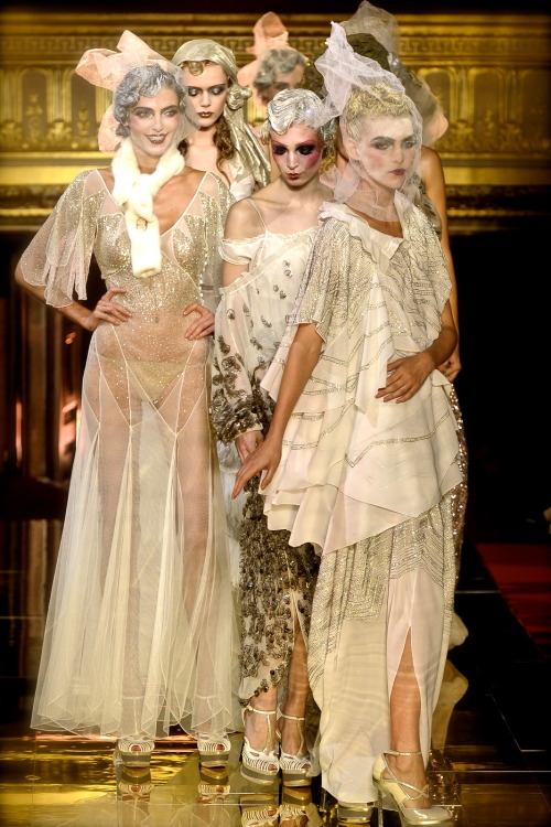 chiffonandribbons: John Galliano S/S 2011