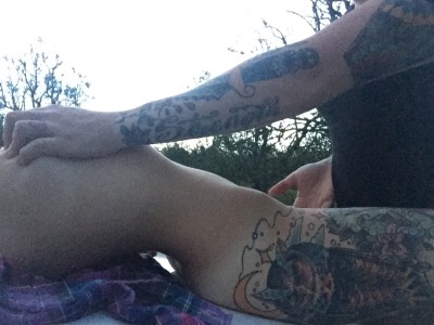 cey-n:xox