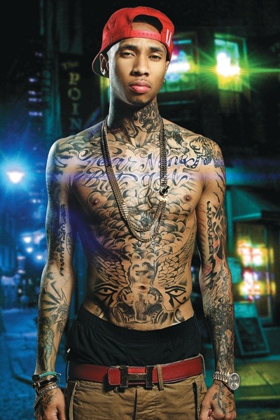 boiiblog:  Rapper Tyga has allegedly been sexting a transexual by the name of Mia