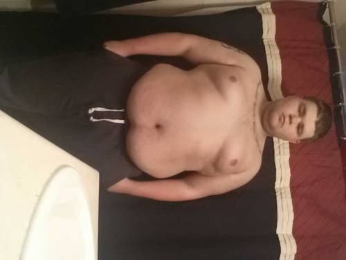 chubpornlover:  dal-cub-214:  Newest pics   muy buen set