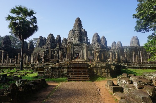 postcardsfromsarah: Bayon Temple, Cambodia