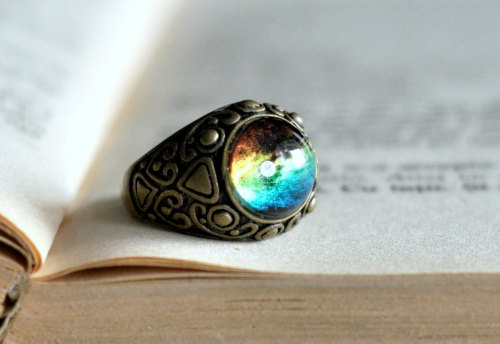 wickedclothes: Antique Brass Galaxy Ring Crafted out of antique brass. This ring features a lovely d