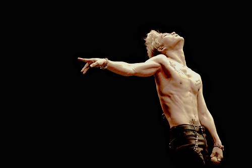 6oo2-blog:  140906 Jaejoong in Chengdu photo by@Juni優理 (x) 