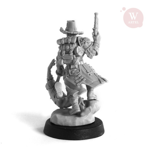 Another miniature, based on the art by Mikhail Savier is available to purchase!artelw.com/#!