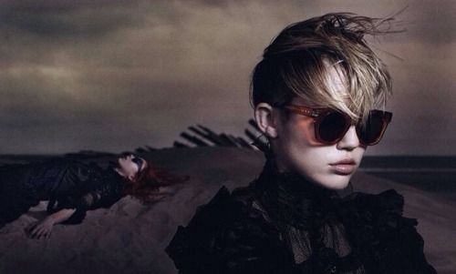 Miley Cyrus for Marc Jacobs S/S 2014 Adore it!