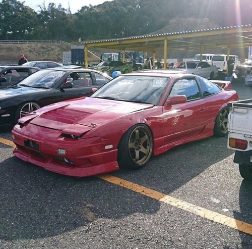 https://backcar.tumblr.com/post/180824610622