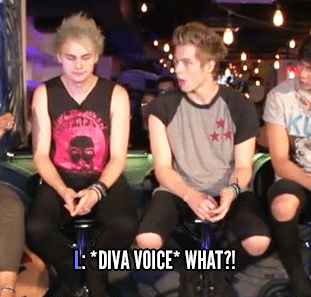 laxbrocal:5SOS on MTV