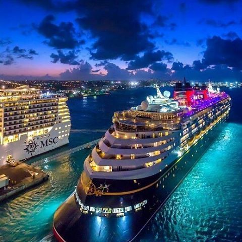 Another wonderful shot of Mr Tom Roesser! It’s a kind of magic 😄🔝🔝🔝#Repost @tomsroesser・・・There’s no better place to feel the magic of twilight than on a ship. #DisneyMagic and #MSCDivina in #Nassau 🌙 #DisneyCruise #MSCCruises #MSCCrociere...