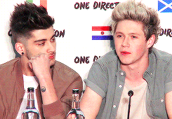 zaynsxo:  Zayn staring at Niall (◠‿◠✿) (c) 