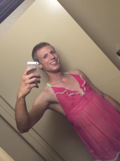 inknpanties: “This outfit makes me feel soo cute and sexy! Skimpy slutty and adorable.. PANTYB