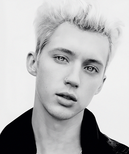 troye sivan for gq australia, 2018