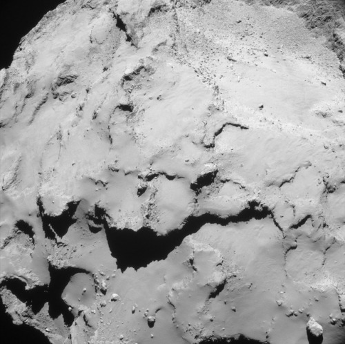 humanoidhistory:September 30, 2016: Views of Comet 67P/Churyumov-Gerasimenko captured by the Rosetta