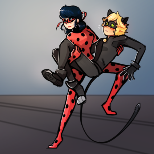 miraculous-mess:buggachat:I’m legally obligated to draw ladynoir at least once a weekGOOD