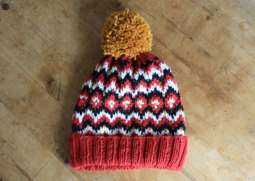 knittingfromthevoids:i made a red version of the hat i finished the other day and i love this one ev